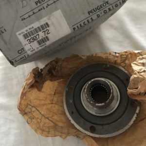 330772 Cubo roda frente Citroen Xsara / C3 II