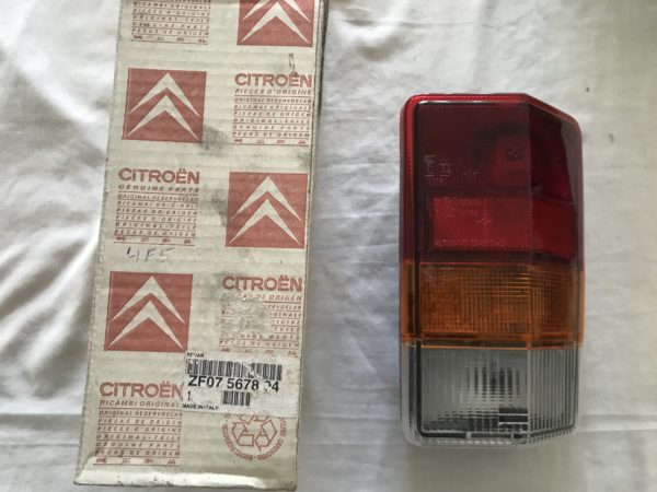 ZF07567804 Farolim traz direito Citroen C25