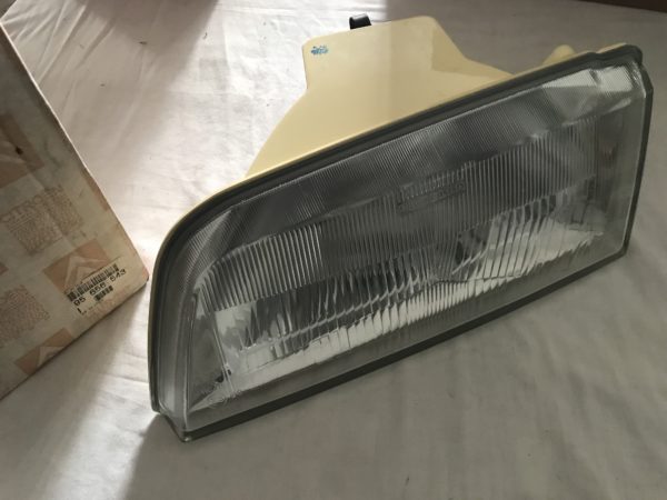 95656543 Farol esquerdo Citroen ZX