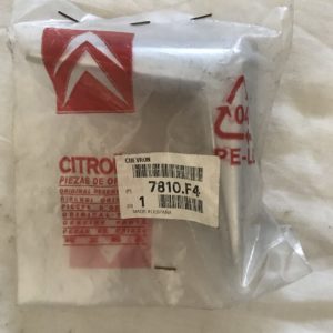 7810F4 Emblema marca Citroen Xsara Picasso