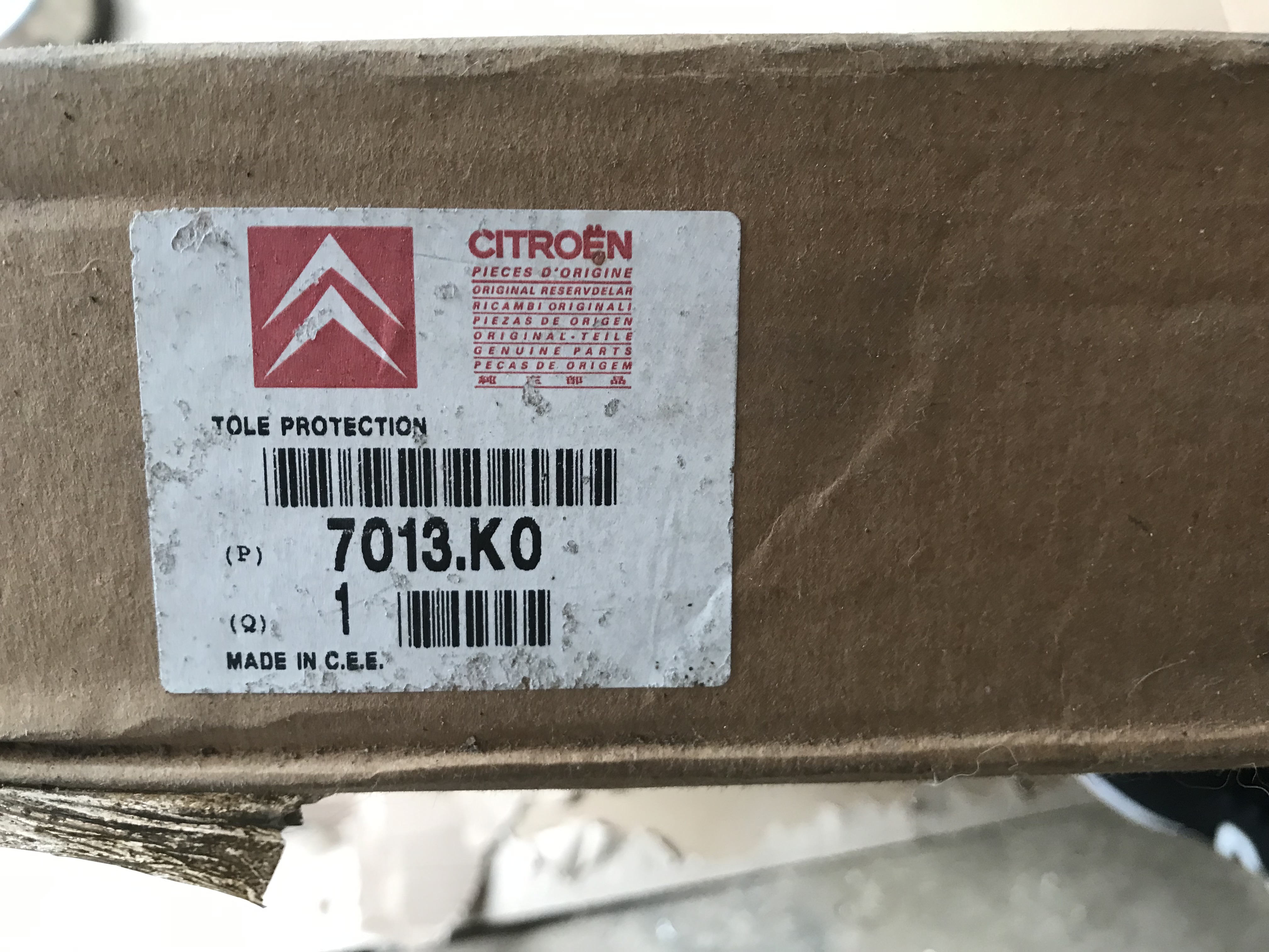 7013K0 Resguardo motor Citroen C5 I / II