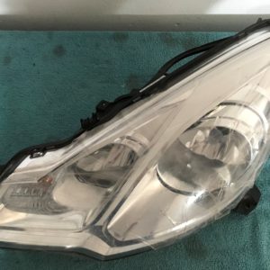 1606930180 Farol esquerdo Citroen C3 II A51