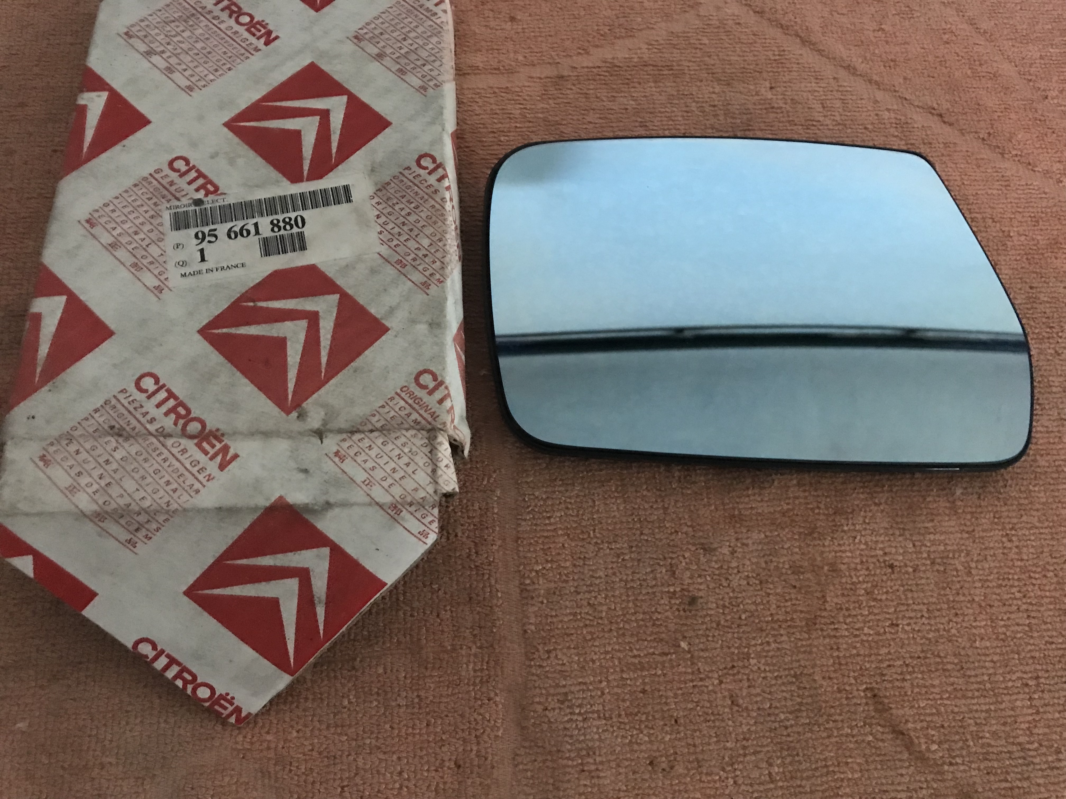 95661880 Vidro espelho direito Citroen XM I