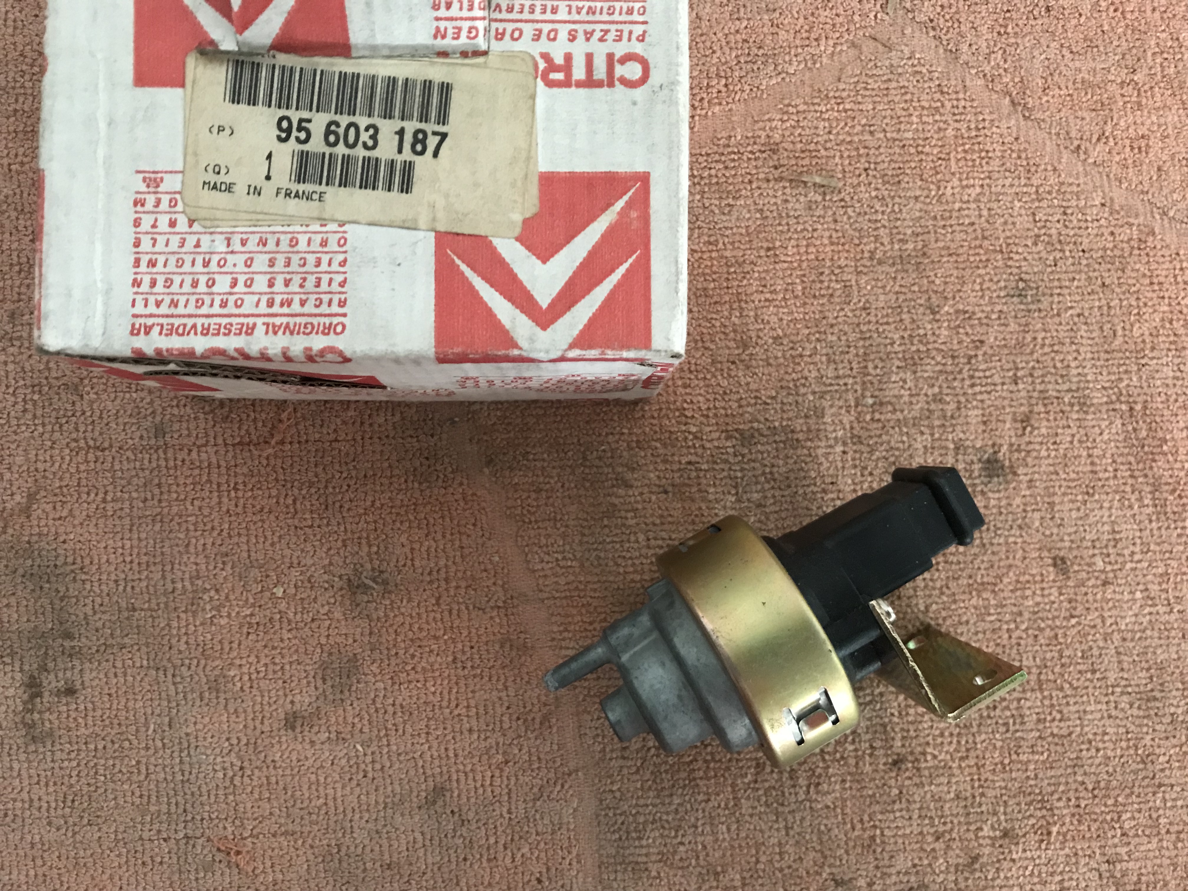 95603187 Sensor pressão turbo Citroen XM I