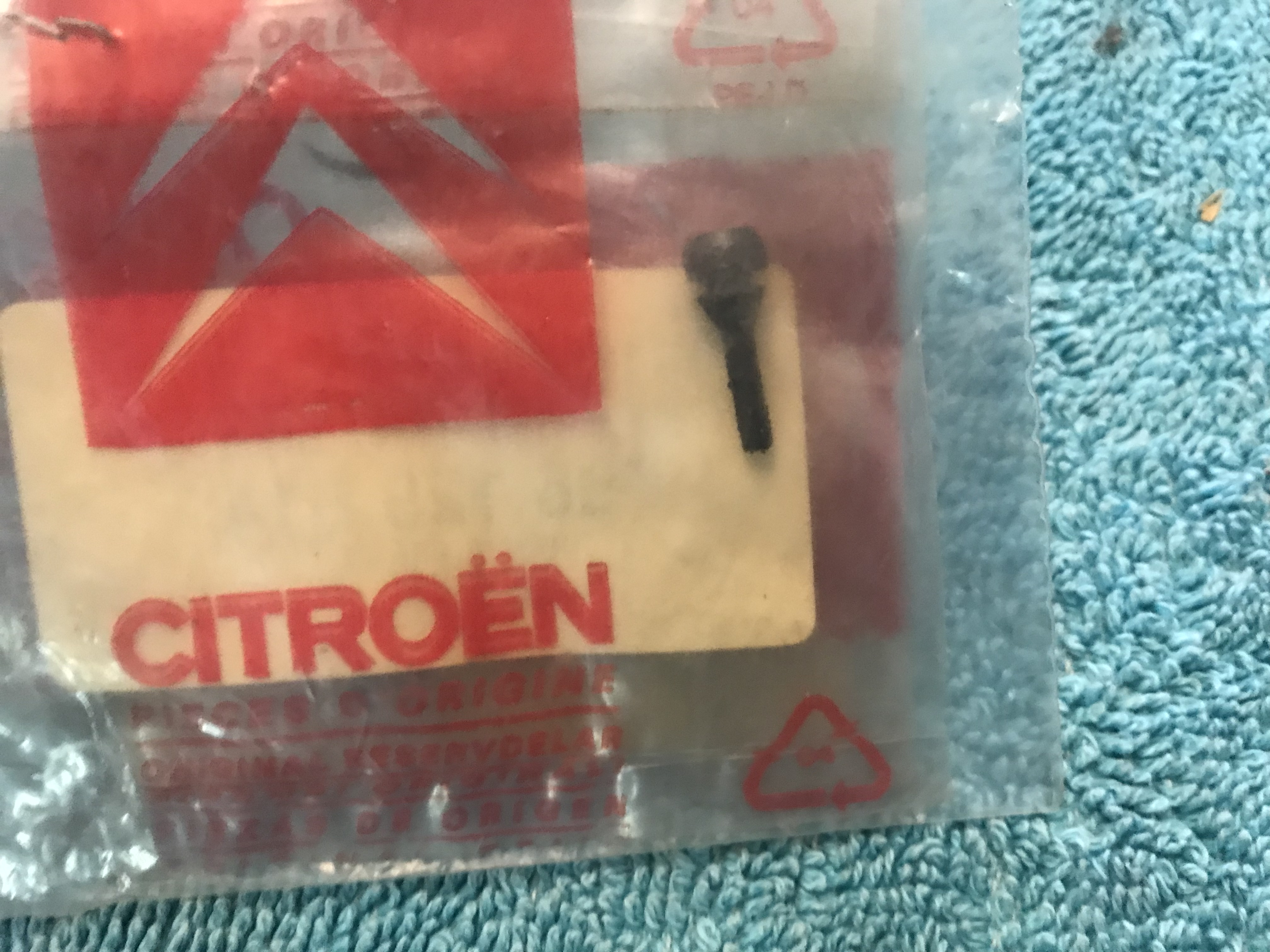 96129614 Batente porta luvas Citroen Saxo