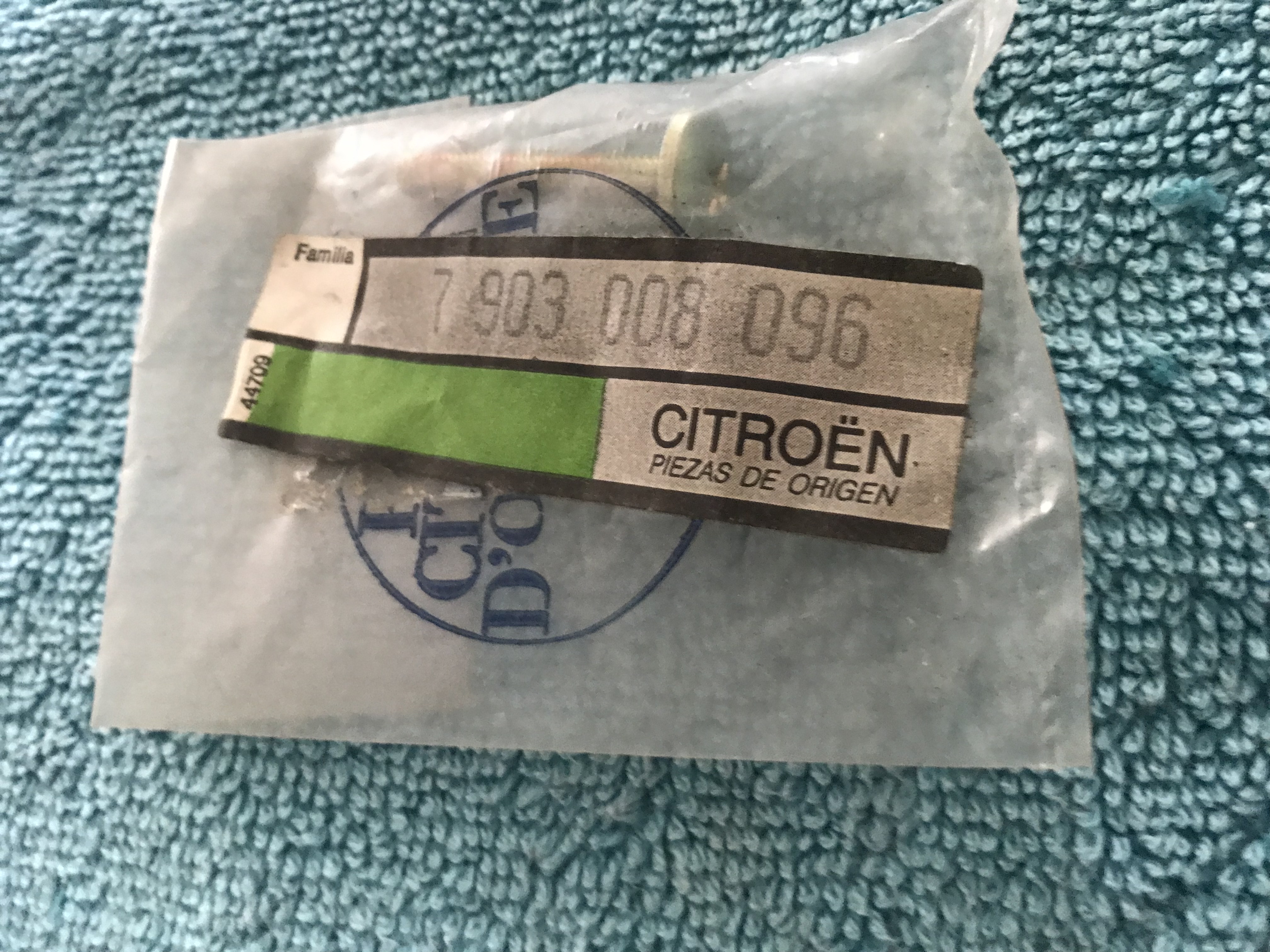 7903008096 Parafuso Citroen