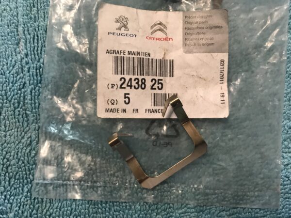 243825 Grampo fixação cabo comando Citroen / Peugeot