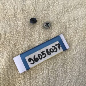 96056037 Grampo fixação emblema capot Citroen AX