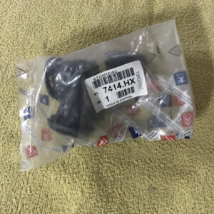 7414HX Suporte sensor obstáculos Citroen Xsara Picasso