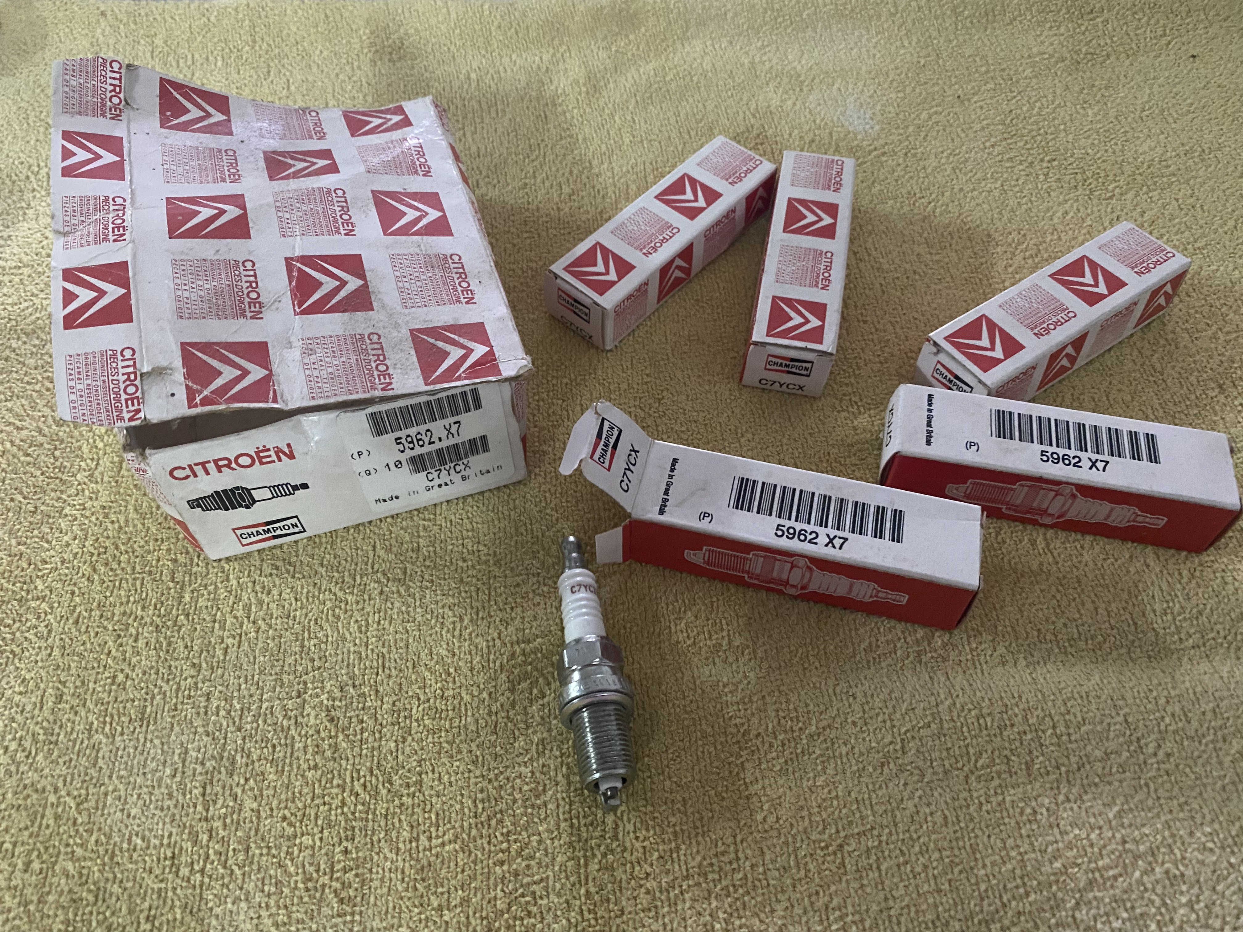 5962X7 Vela ignição Citroen / Peugeot