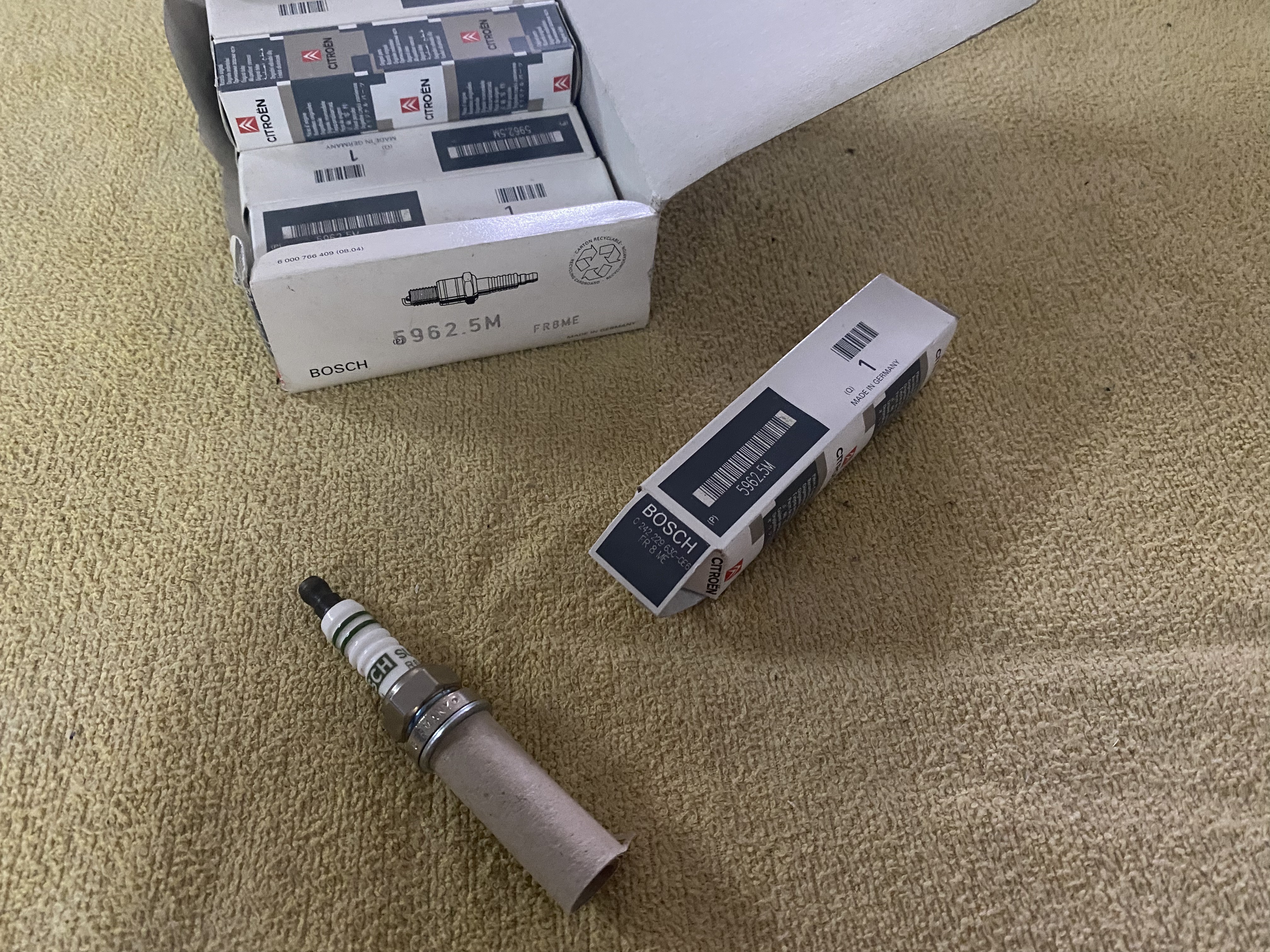 59625M Vela ignição Citroen / Peugeot