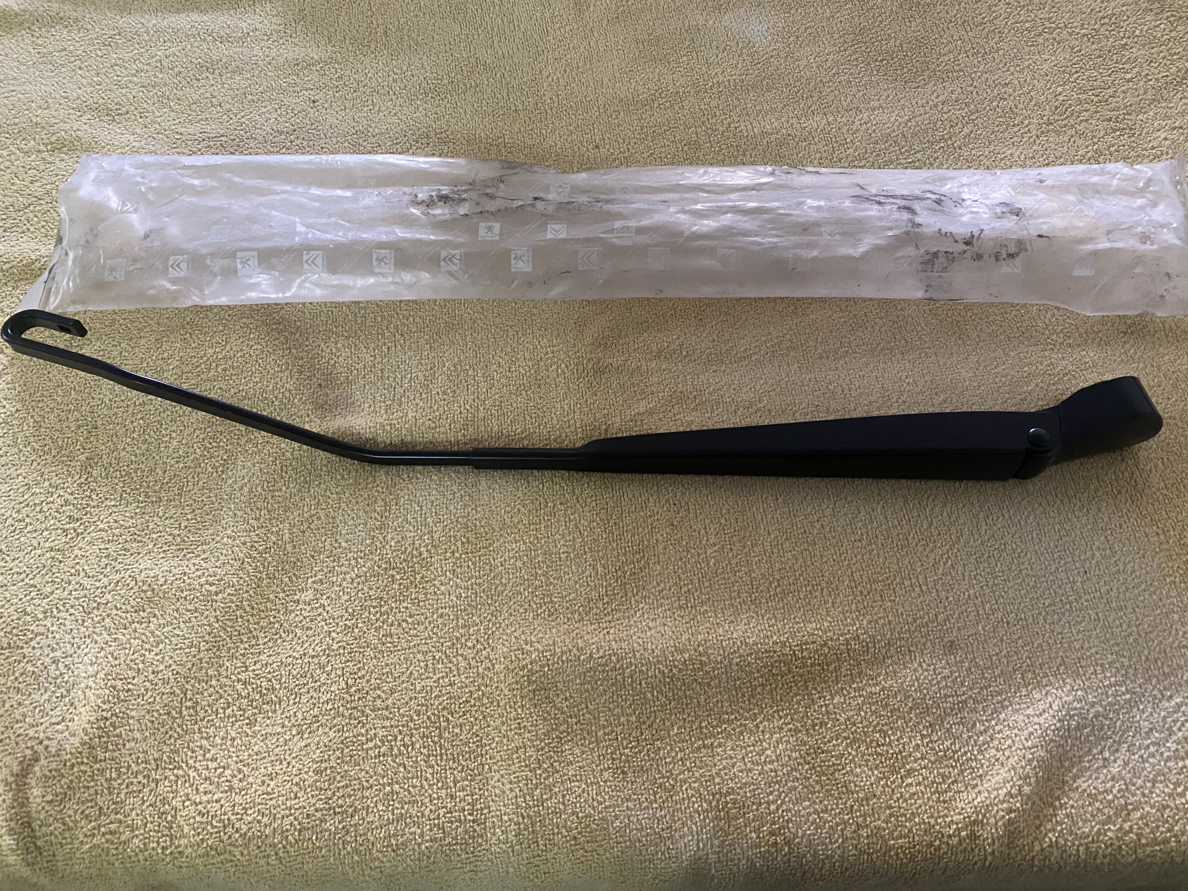 6429W4 Braço escova limpa vidros Citroen C2