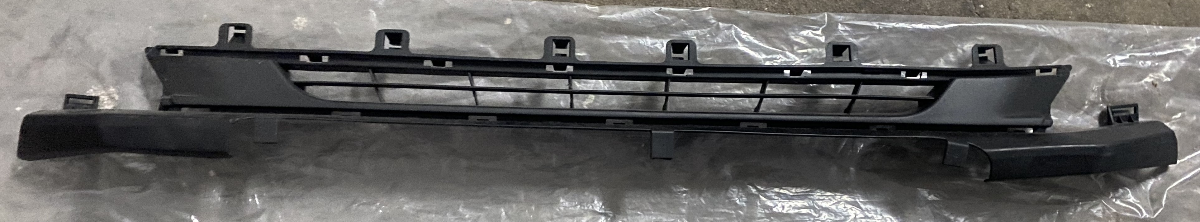 9810516180 Grelha para choques Peugeot 208