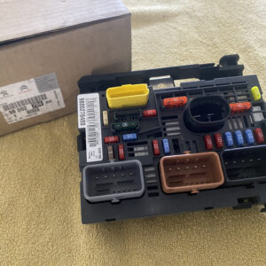 9800270480 Caixa fusíveis ( BSM ) Citroen C4 I