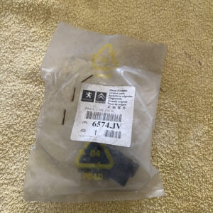 6574JV Tomada USB Citroen / Peugeot