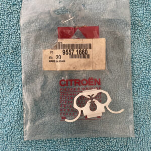 95571660 Grampo guarda lamas Citroen Visa