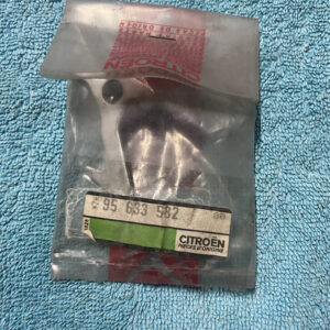 95633582 Fecho segurança capot Citroen AX