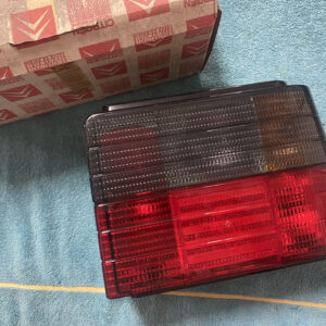 95653962 Farolim traz direito Citroen BX II